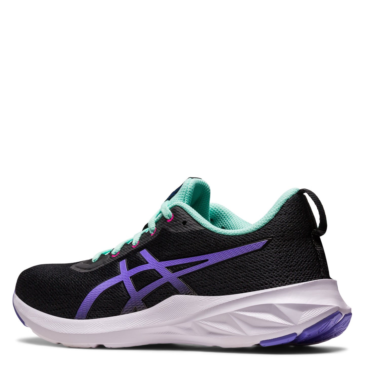 Peltz Shoes Women's ASICS Versablast 2 Running Shoe BLACK/AMETHYST 1012B179-016