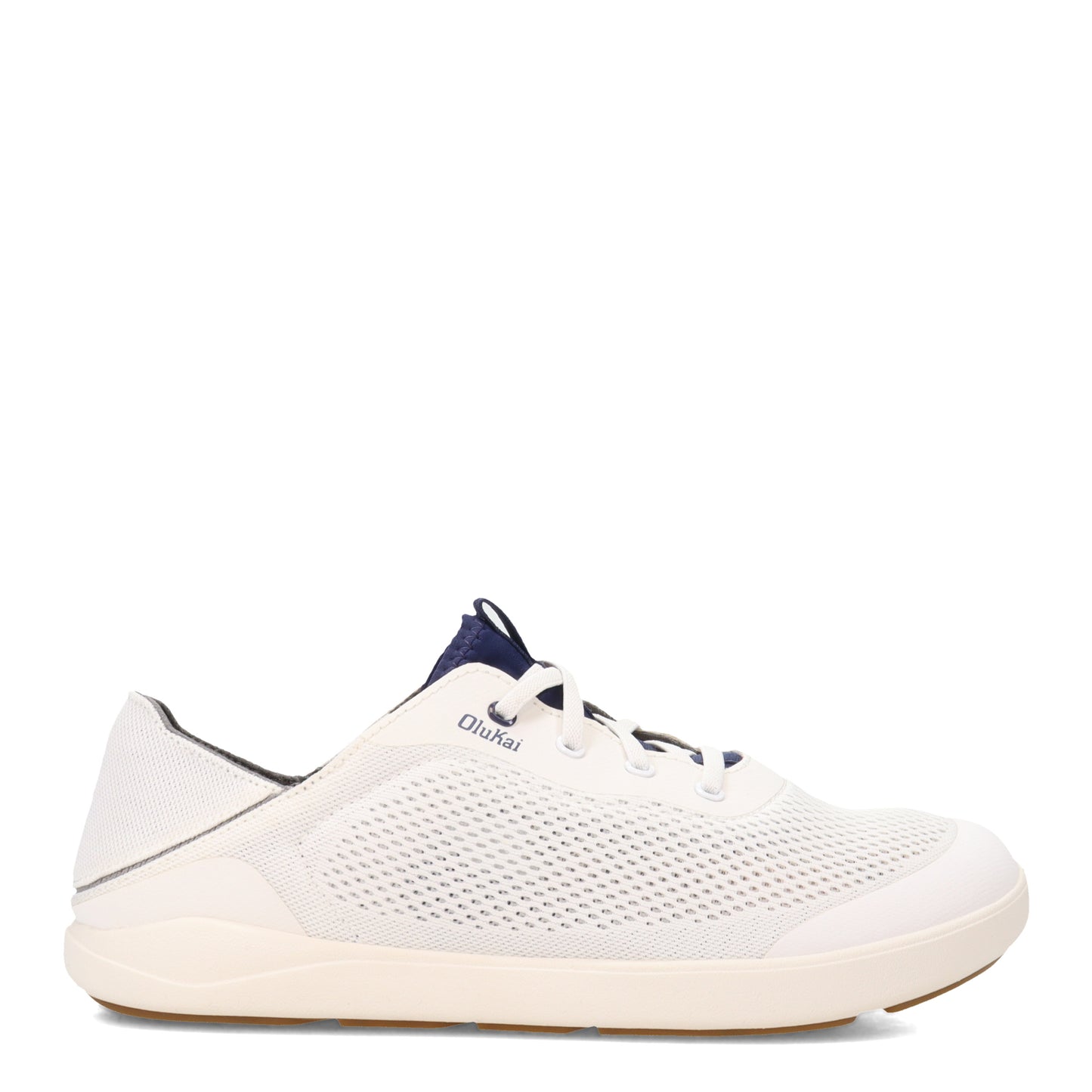 Peltz Shoes Men's OluKai Moku Pae Boat Shoe BRIGHT WHITE 10472-WBHF