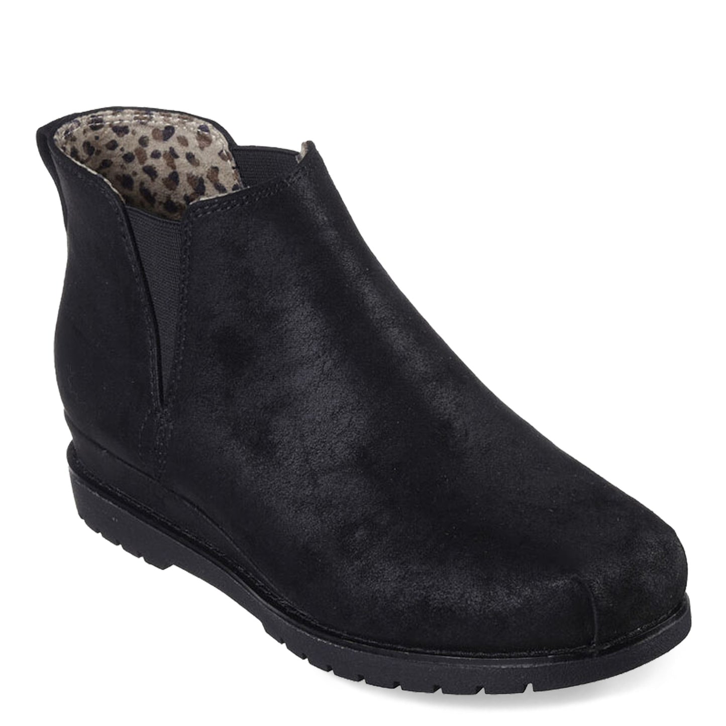 Peltz Shoes Women's Skechers BOBS Chill Wedge Cruising Altitude Boot BLACK 114715-BBK