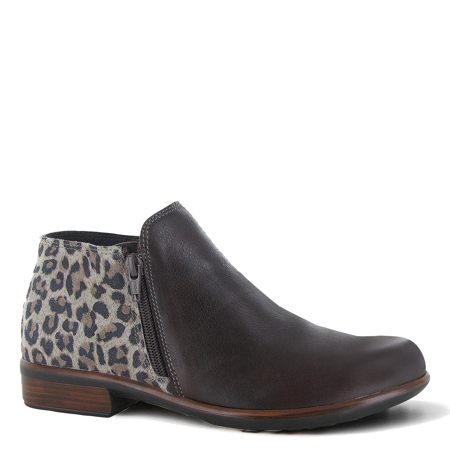Peltz Shoes Women's Naot Helm Boot Brown LEOPARD 26030-SIL