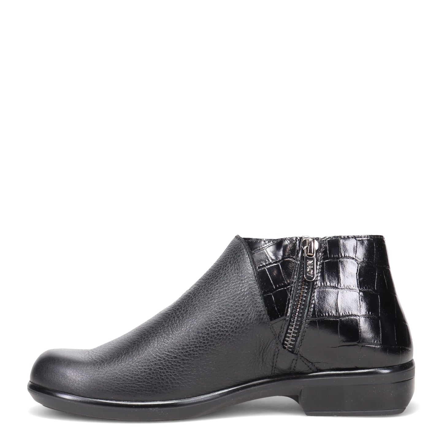 Peltz Shoes Women's Naot Bayamo Boot SOFT BLACK 26073-NTR