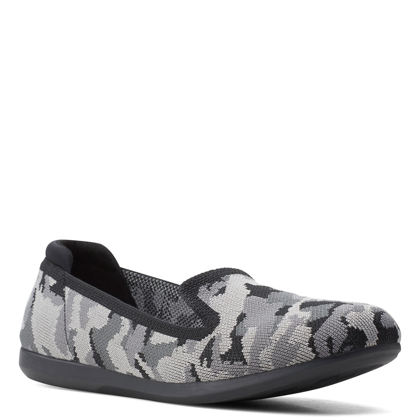 Peltz Shoes Women's Clarks Carly Dream Flat CAMO 26156279