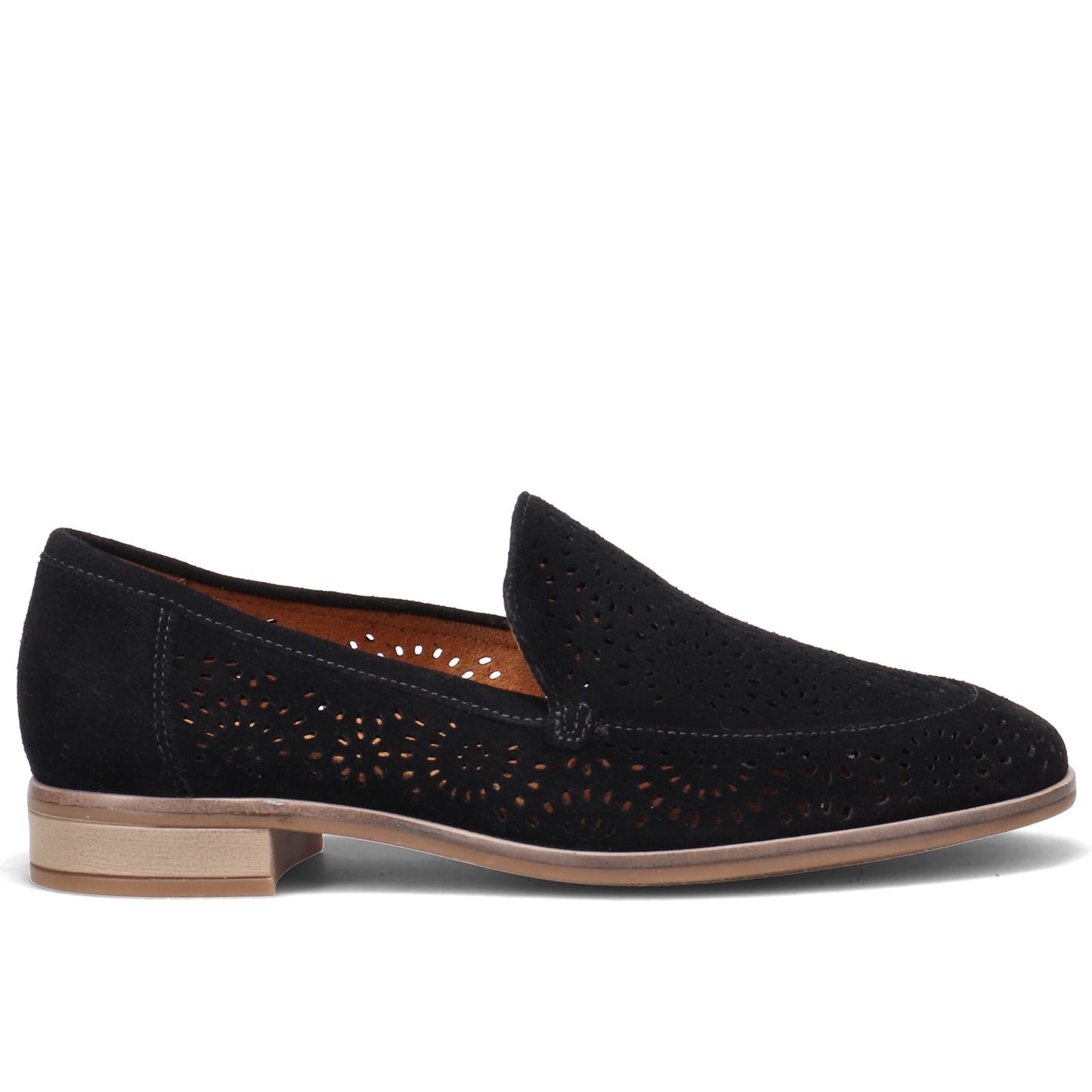 Peltz Shoes Women's Clarks Trish Calla Loafer BLACK 26159373
