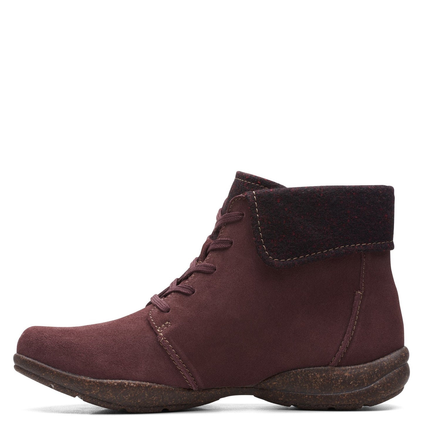Peltz Shoes Women's Clarks Roseville Lace Boot BURGUNDY SUEDE 26161998