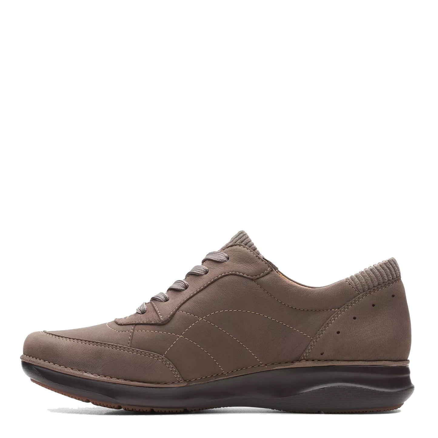 Peltz Shoes Women's Clarks Appley Tie Sneaker TAUPE 26162050