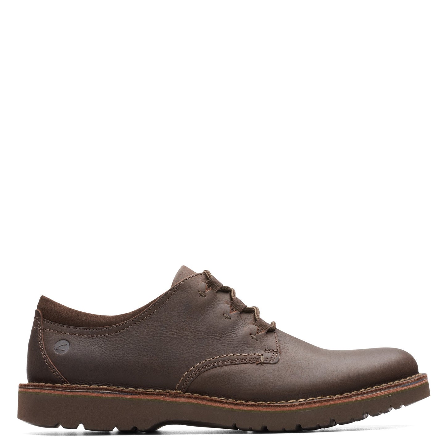 Peltz Shoes Men's Clarks Eastford Low DARK BROWN 26162924