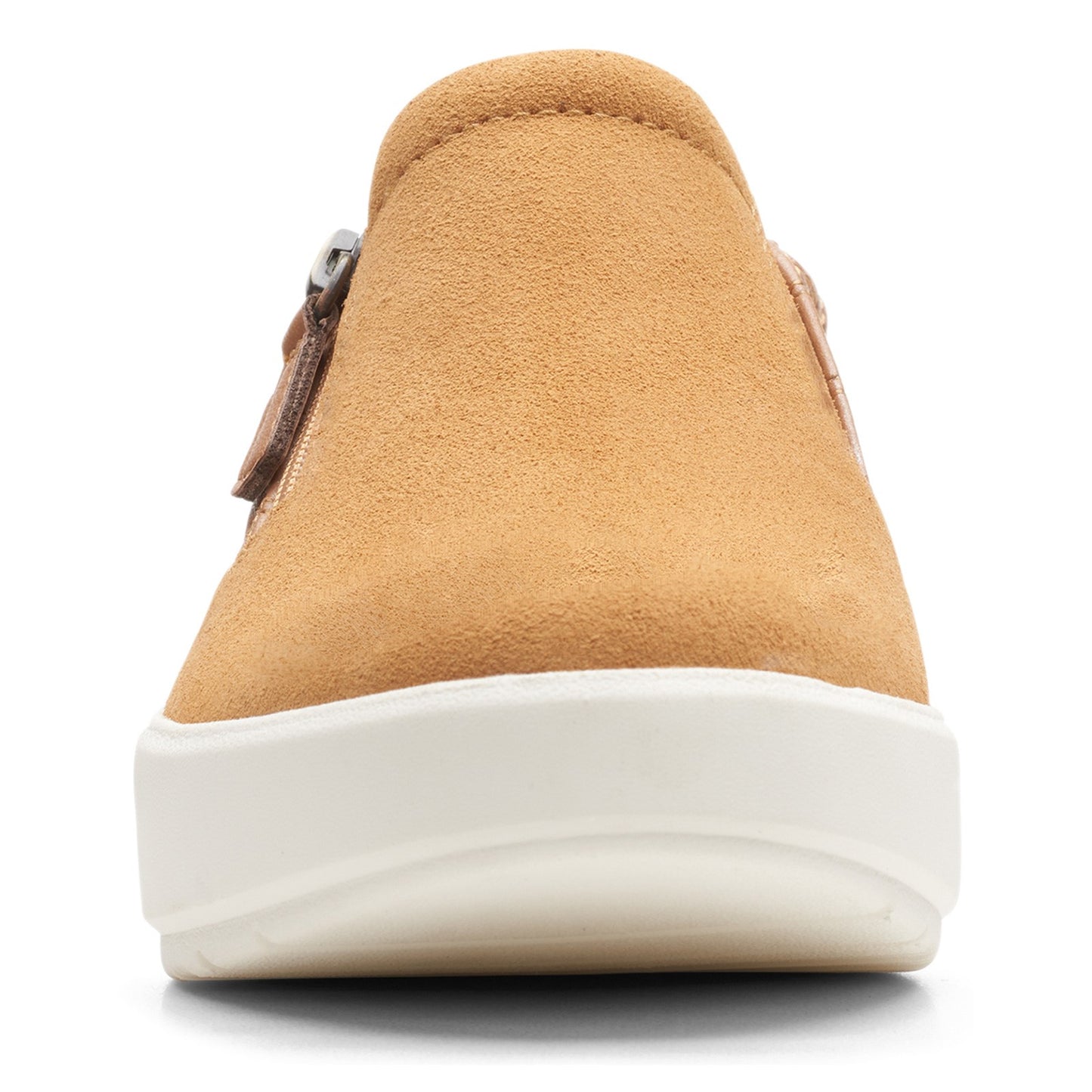 Peltz Shoes Women's Clarks Layton Step Sneaker LIGHT TAN 26163510