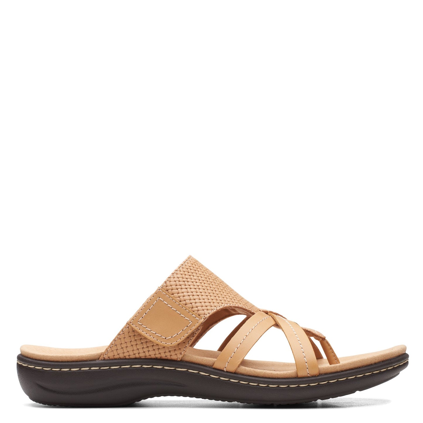 Peltz Shoes Women's Clarks Laurieann Edge Sandal TAN 26164600