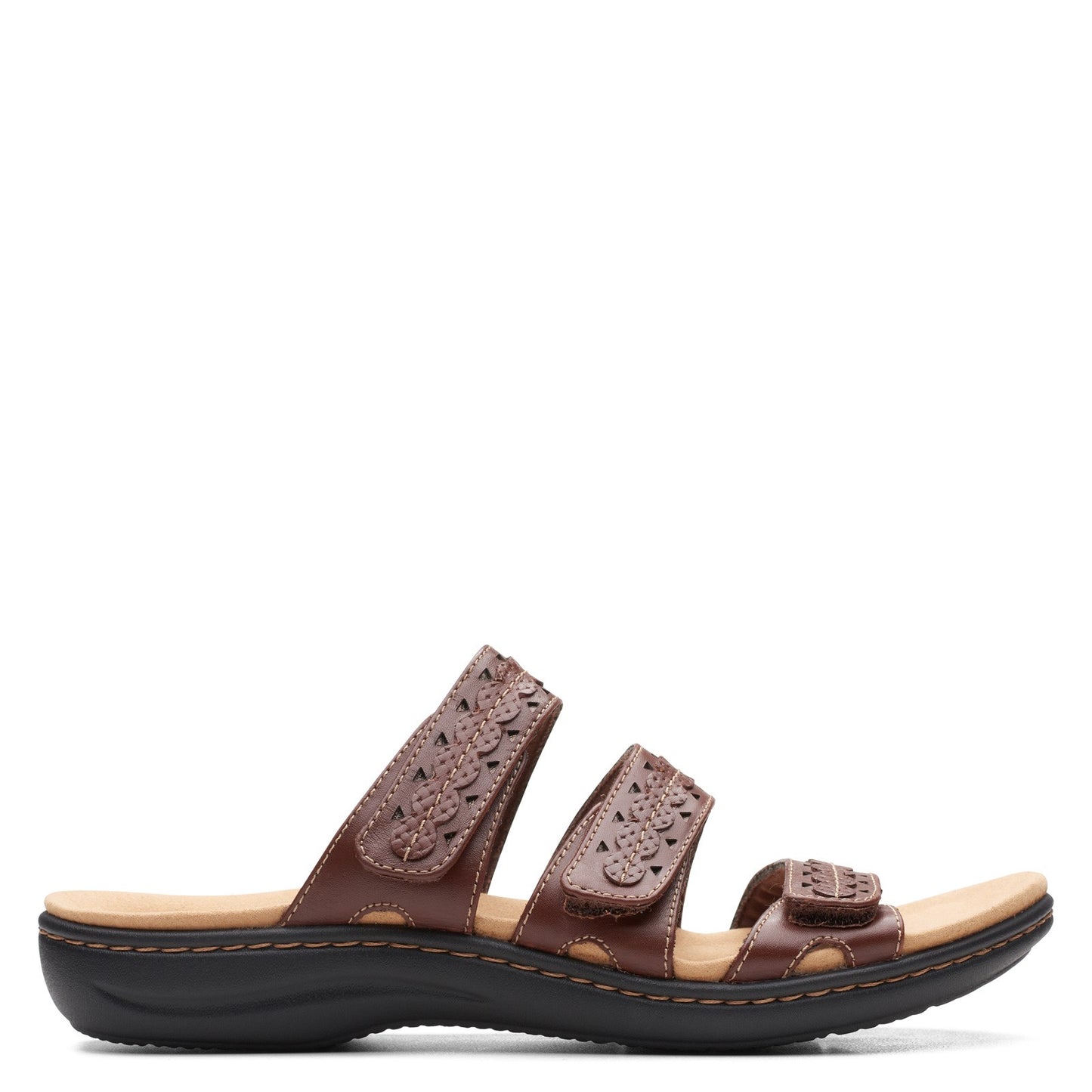 Peltz Shoes Women's Clarks Laurieann Cove Sandal TAN 26166434