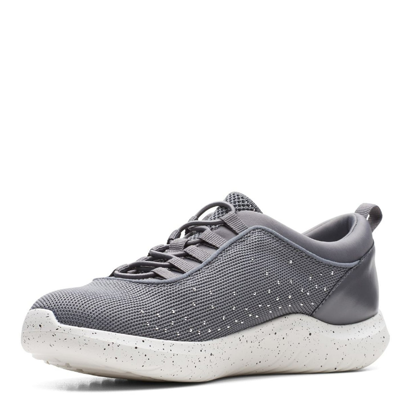 Peltz Shoes Women's Clarks Nova Step Sneaker GREY 26166710