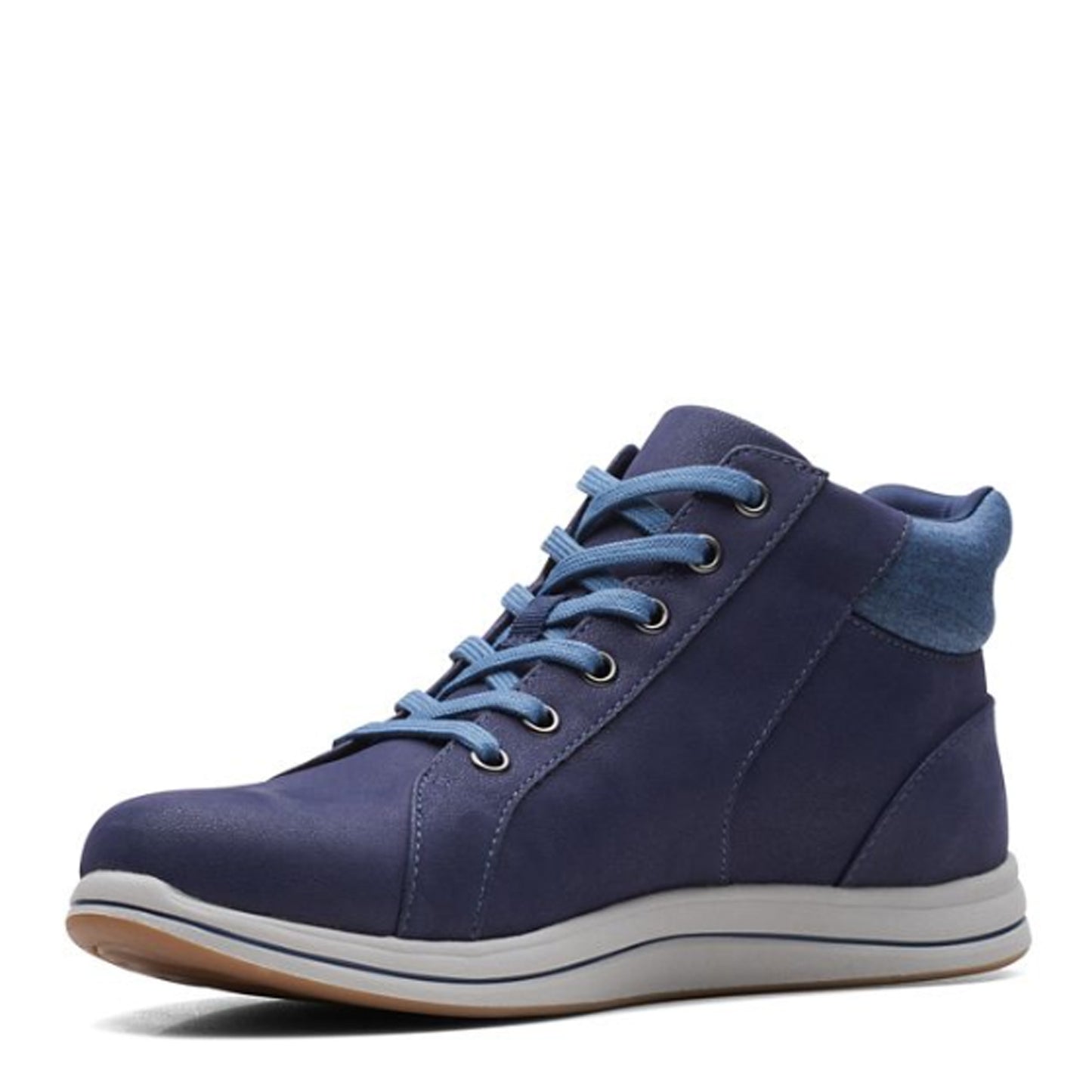 Peltz Shoes Women's Clarks Breeze Glide Sneaker NAVY 26168880