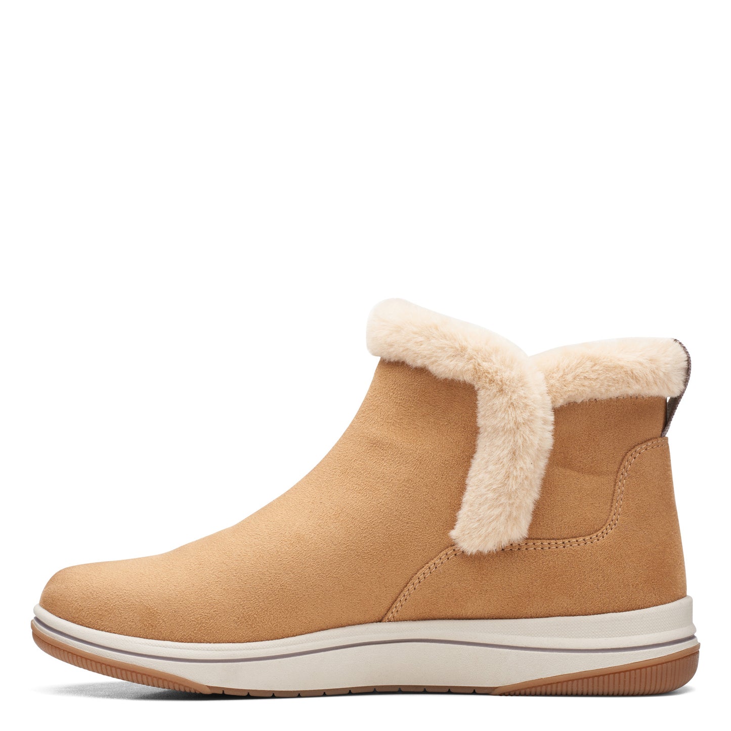 Peltz Shoes Women's Clarks Breeze Fur Bootie TAN 26168947