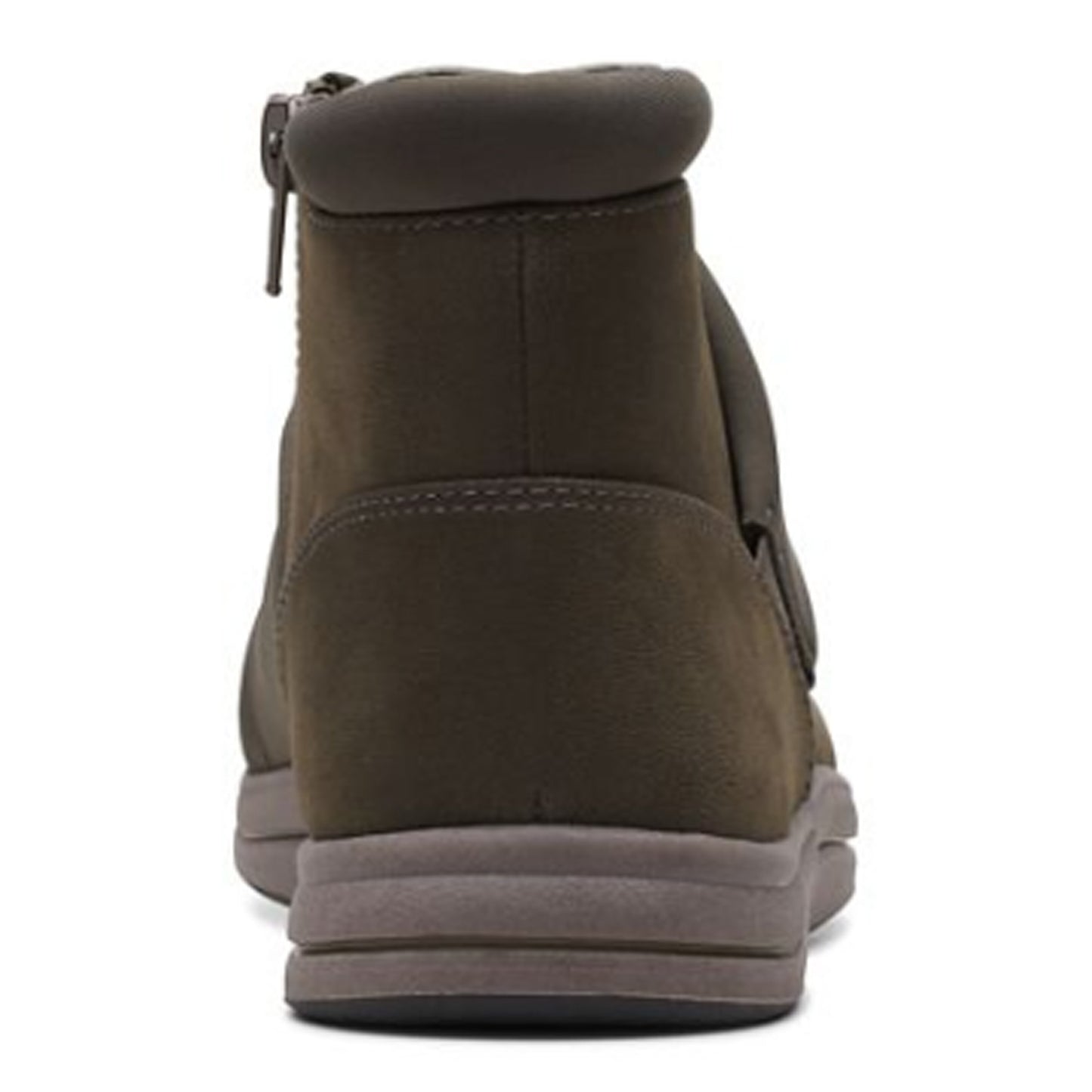 Peltz Shoes Women's Clarks Breeze Dusk Boot OLIVE 26169539