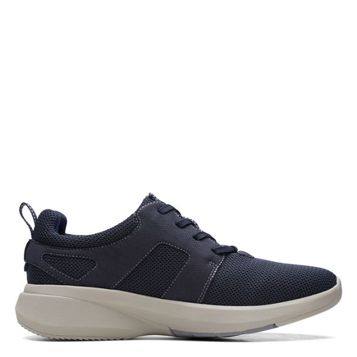 Peltz Shoes Men's Clarks Lehman Tie Sneaker Navy 26171565
