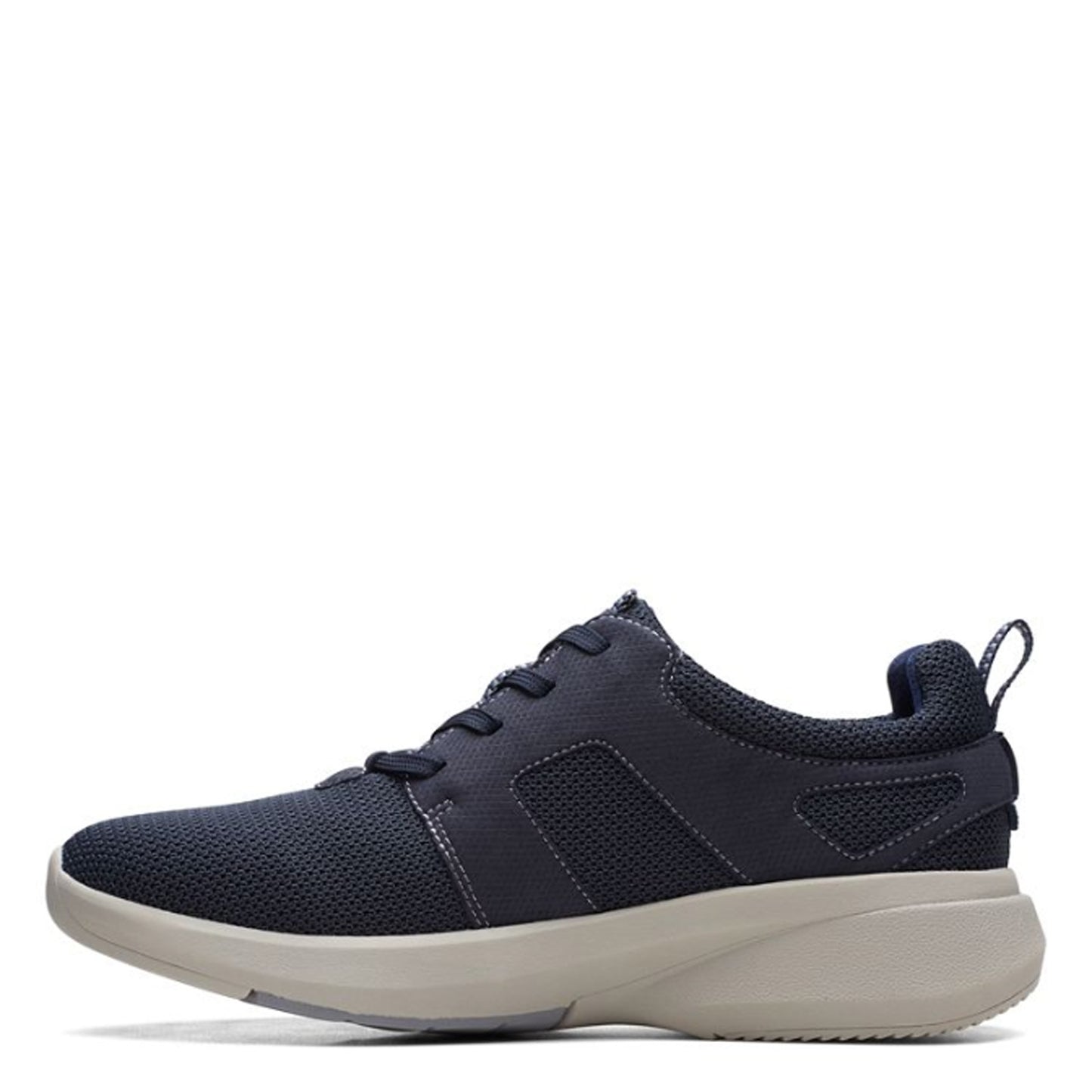 Peltz Shoes Men's Clarks Lehman Tie Sneaker Navy 26171565