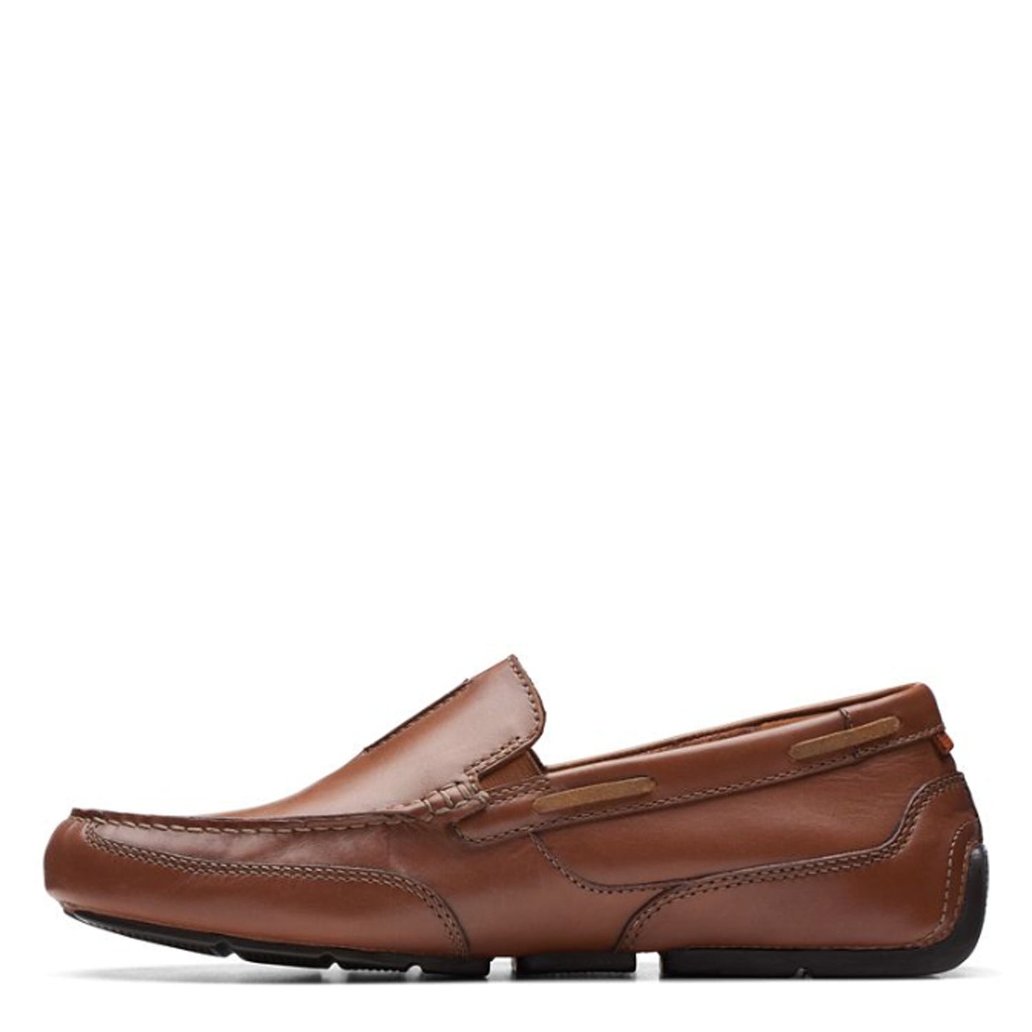 Peltz Shoes Men's Clarks Markman Seam Loafer Dark Tan 26171568