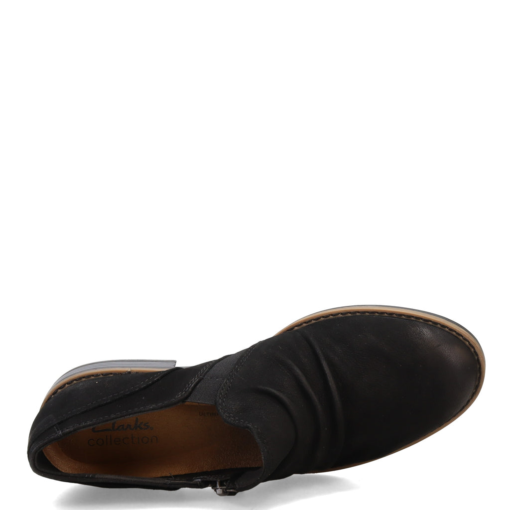 Women's Clarks, Camzin Pace Shootie