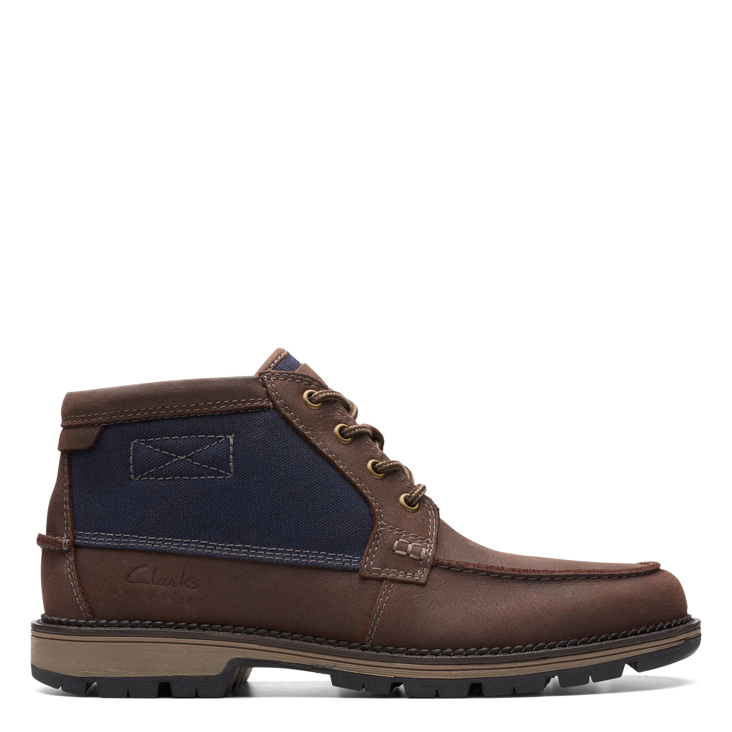 Peltz Shoes Men's Clarks Maplewalk Moc Boot brown 26174600