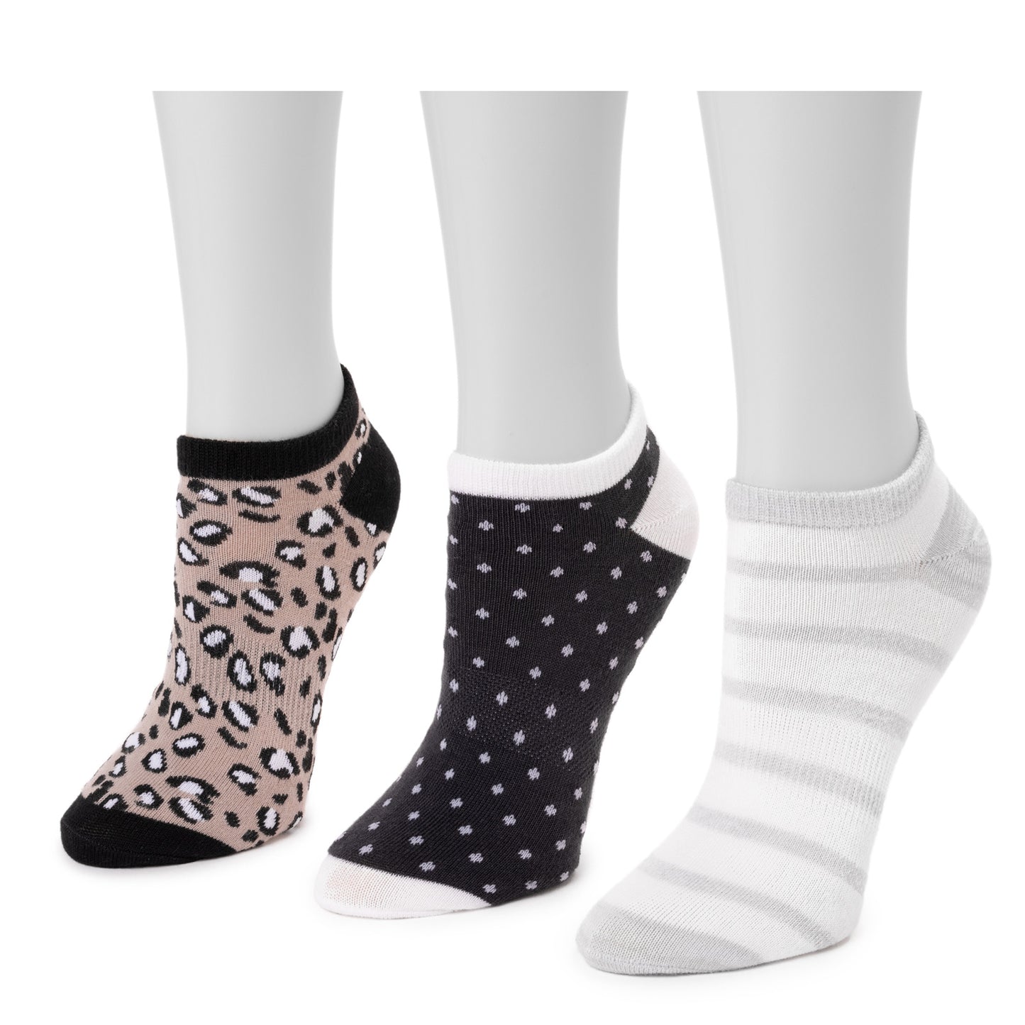Peltz Shoes Women's Muk Luks Ankle Socks - 3 Pack Neutral Mix 29999-999
