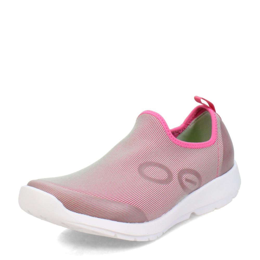 ＜OOFOS＞OOMG SPORT スニーカー　25cm Women's Oofos, OOmg Sport Sneaker — Peltz Shoes