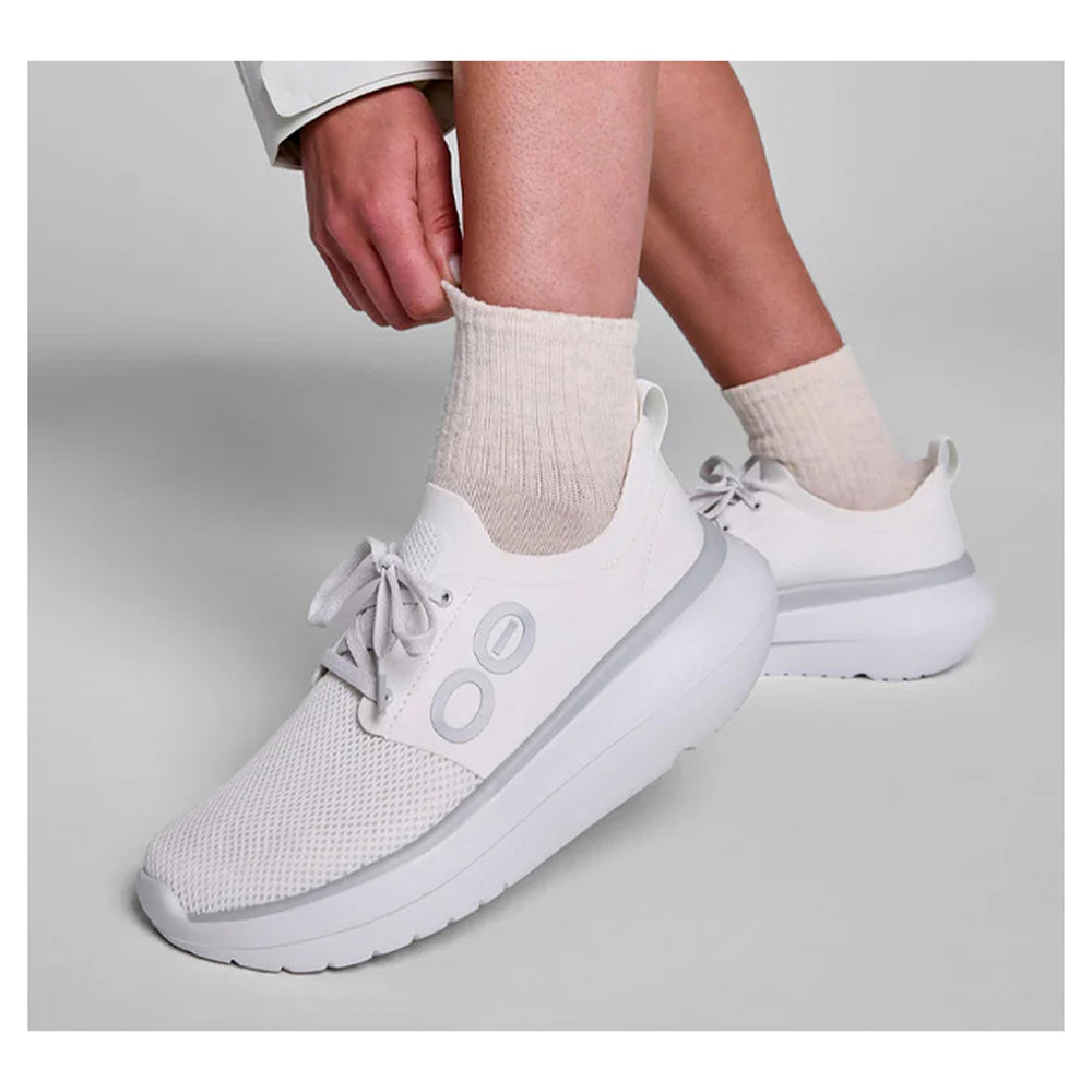 Women's OOfos, OOmy Stride Sneaker ‐ Peltz Shoes1