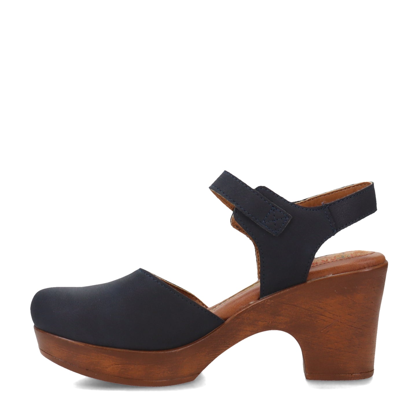 Peltz Shoes Women's b.o.c Natasha Clog NAVY BC0008034