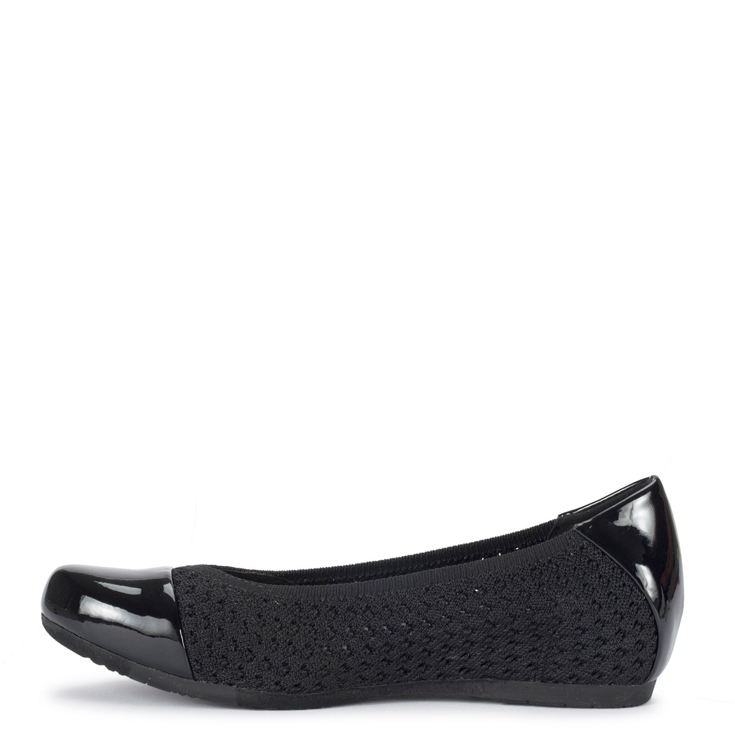 Peltz Shoes Women's Baretraps Mia Flat BLACK BT29350