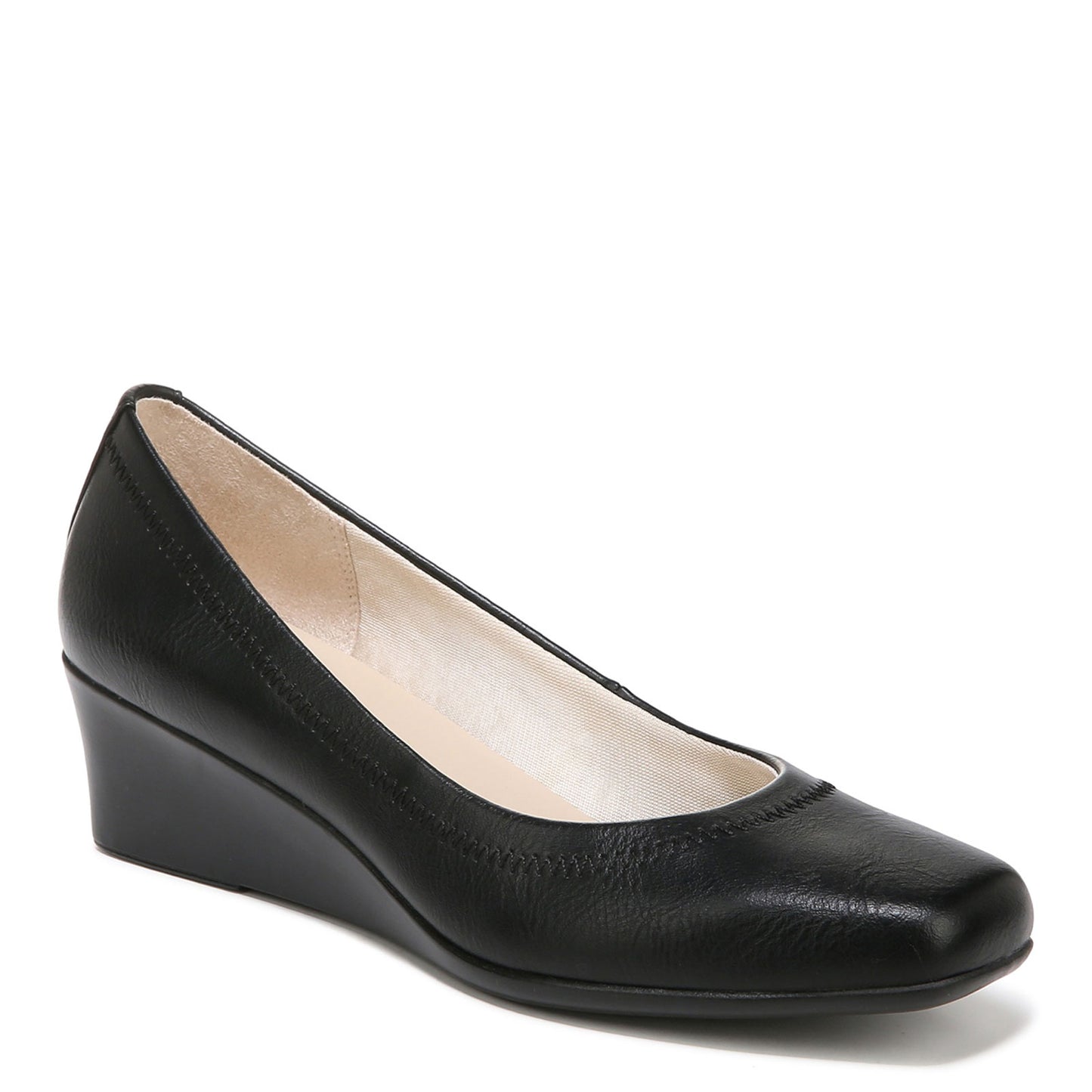 Peltz Shoes Women's LifeStride Groovy Pump Black C8207S3003