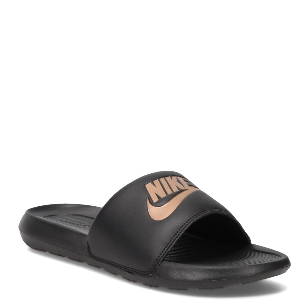 Women's Nike, Victori Sandal — Peltz Shoes