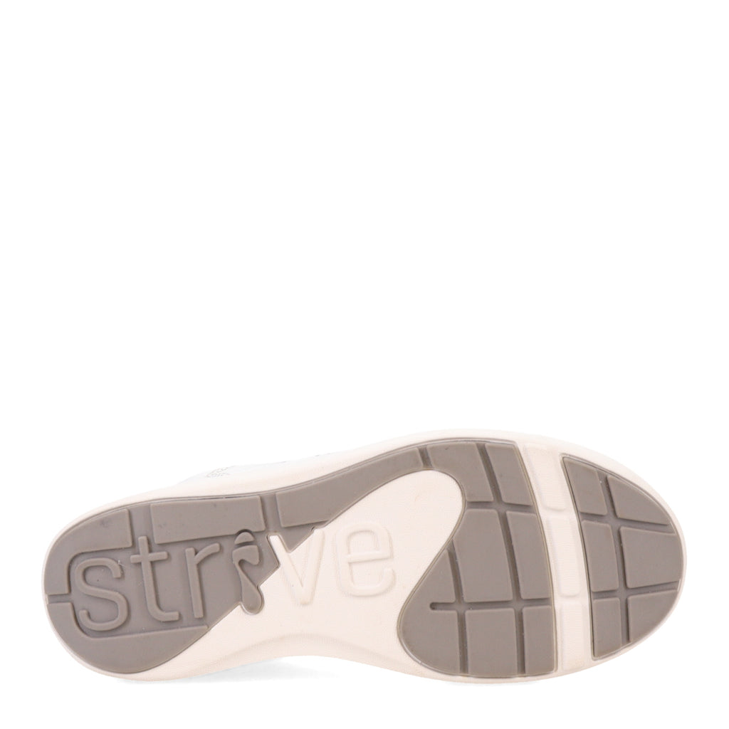 Women's Strive, Dakota Sneaker
