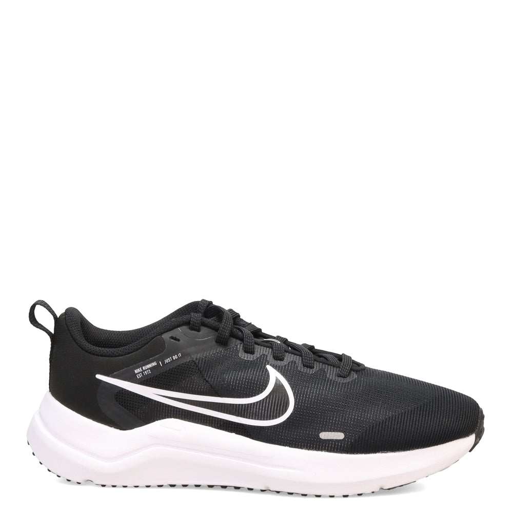nike downshifter 7 black white