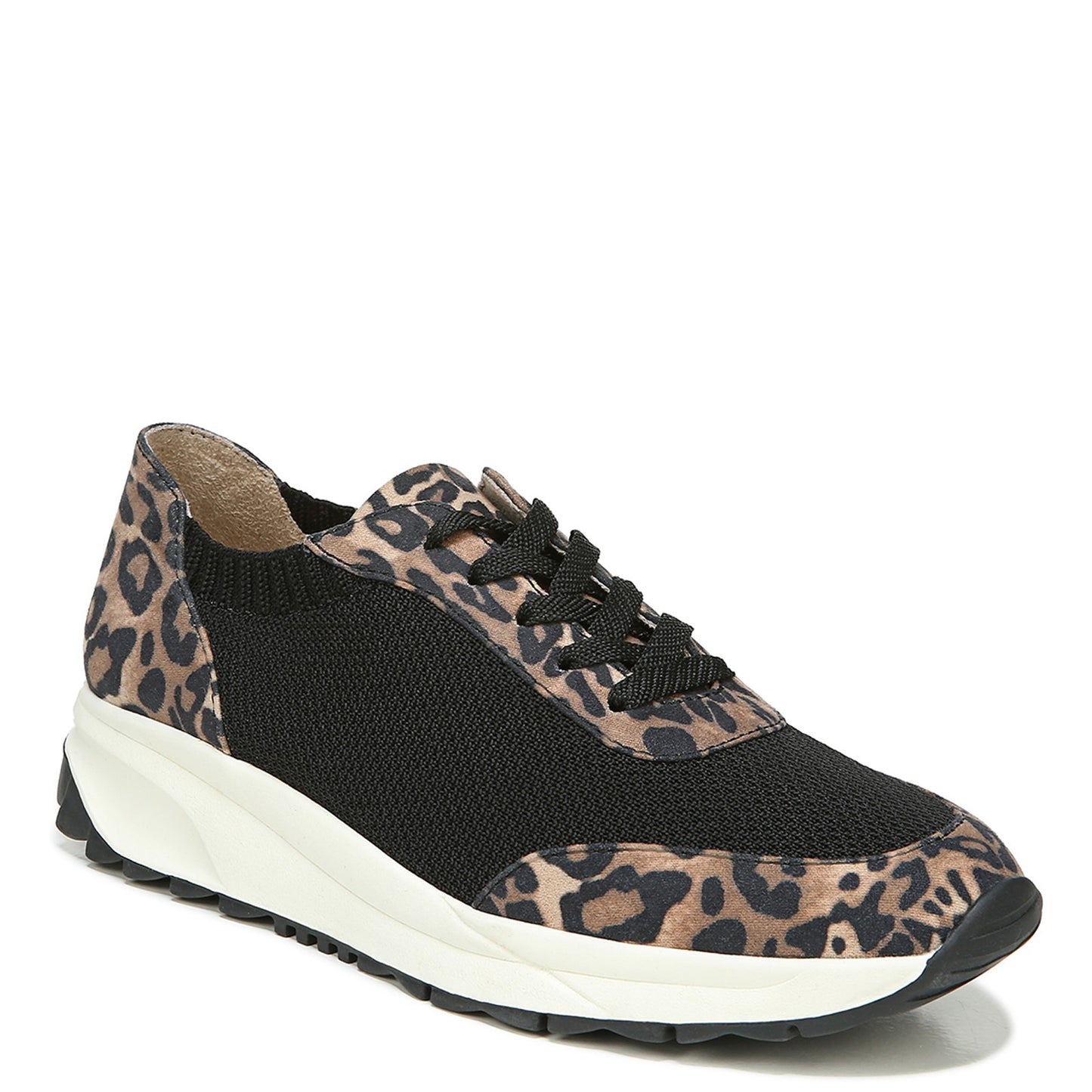 Peltz Shoes Women's Naturalizer Nash Sneaker CHEETAH H2002F1001