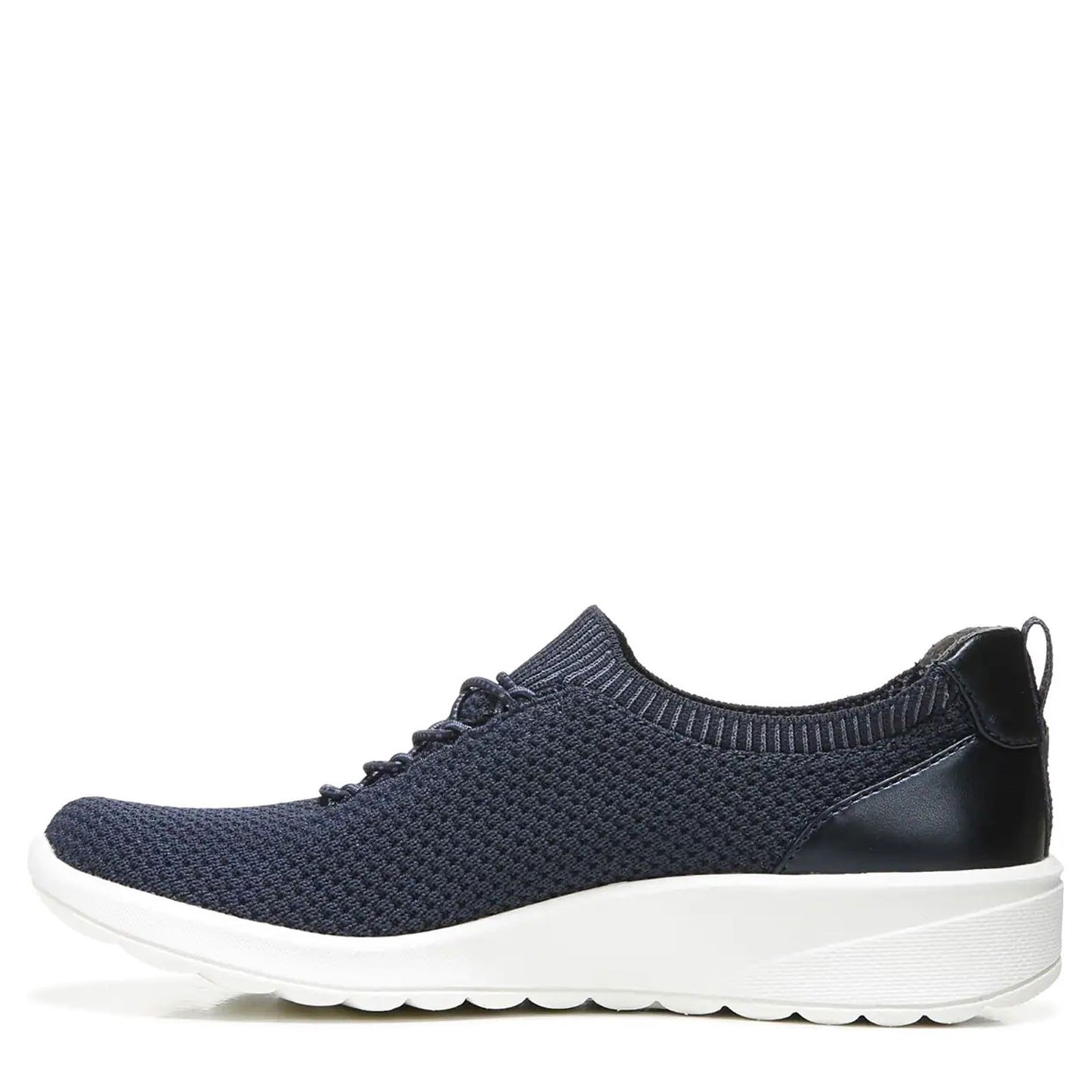 Peltz Shoes Women's BZees Gold Rush Slip-On NAVY H9753F1400