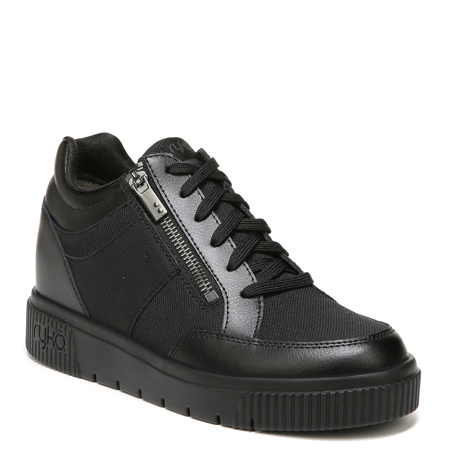 Peltz Shoes Women's Ryka Victory Sneaker Black/Black I4134L1003