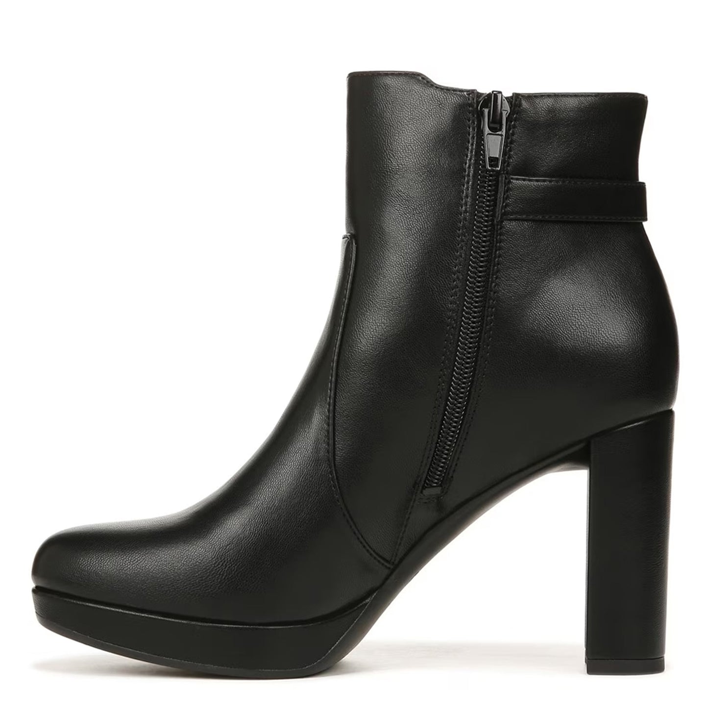 Peltz Shoes Women's Naturalizer Braxton Boot BLACK I6499S3002