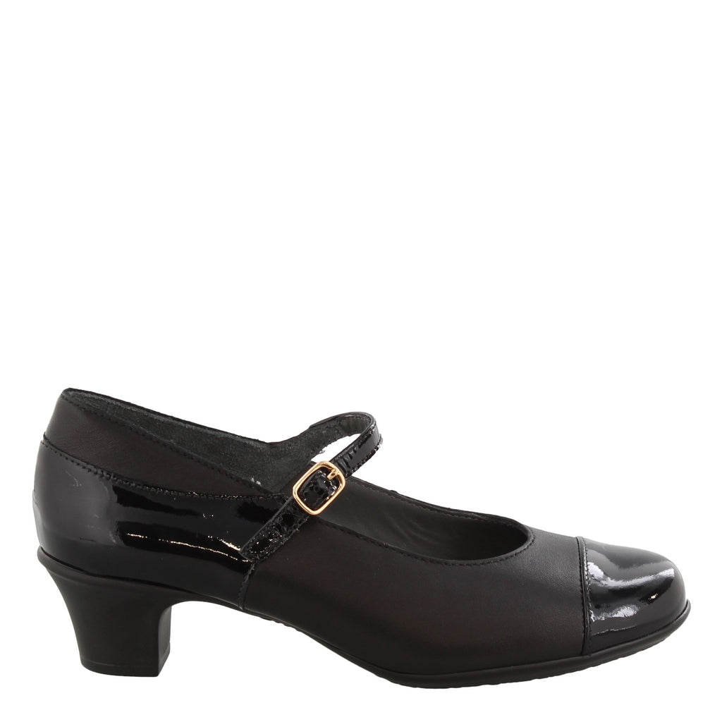 Women's SAS, Isabel Pump