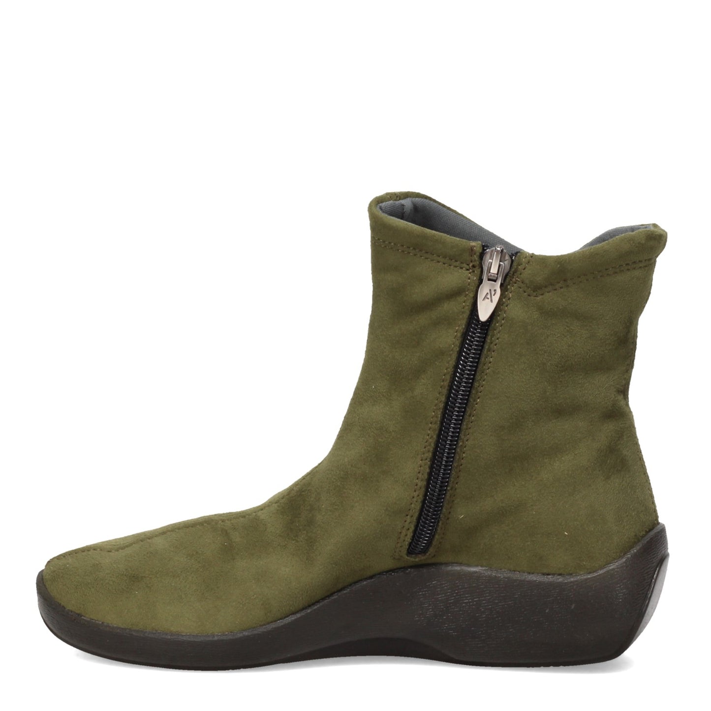 Peltz Shoes Women's Arcopedico L19 Boot OLIVE L19-H46