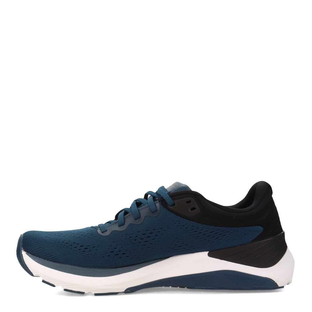 Men's Topo, Ultrafly 4 Running Shoe - Wide Width