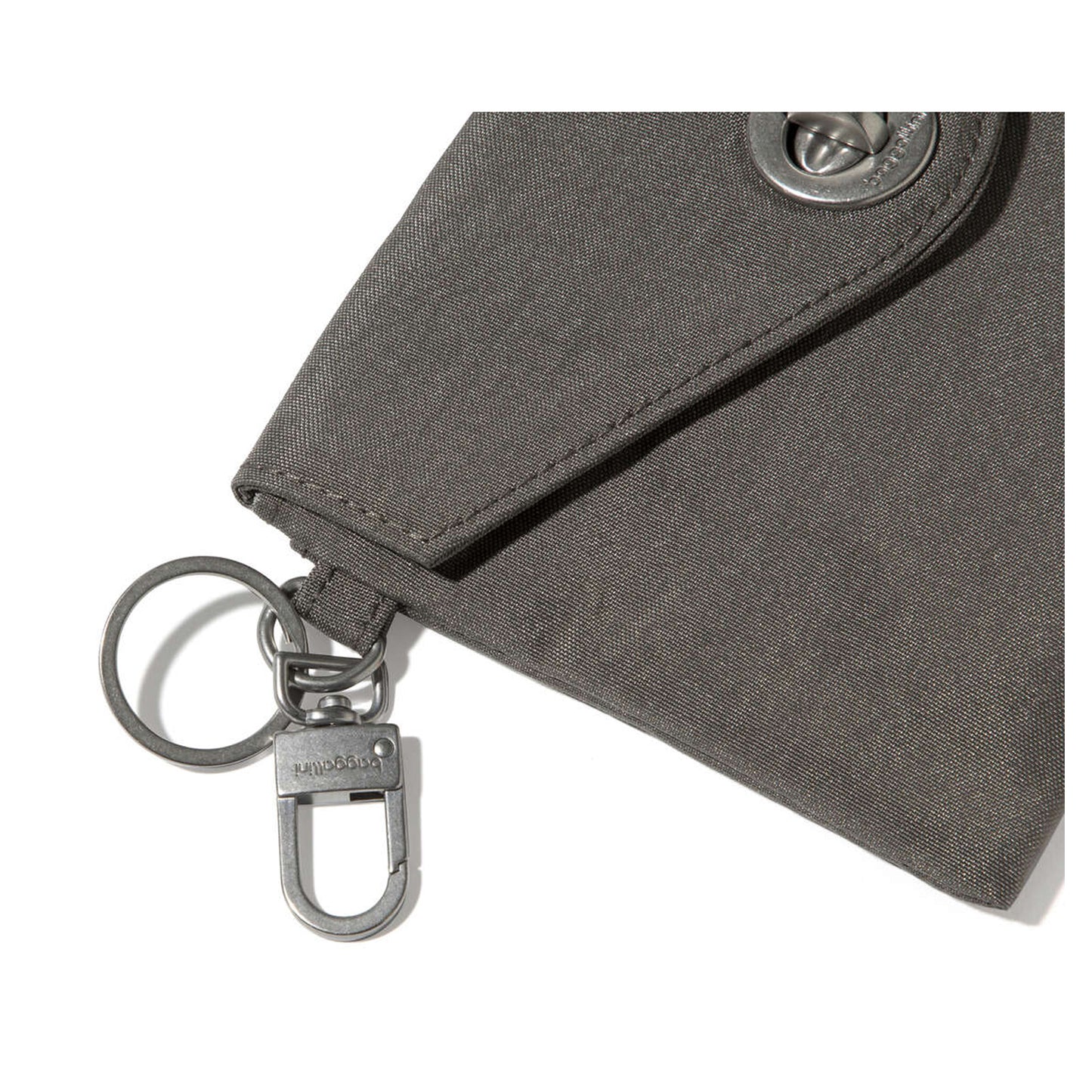 Peltz Shoes Women's Baggallini On The Go Envelope Case Sterling Shimmer MDE744-STERLING