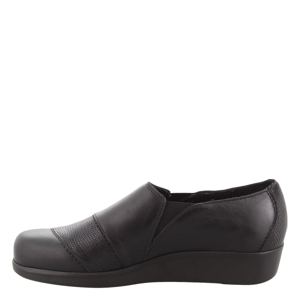 Women's SAS, Nora Slip-On Loafer