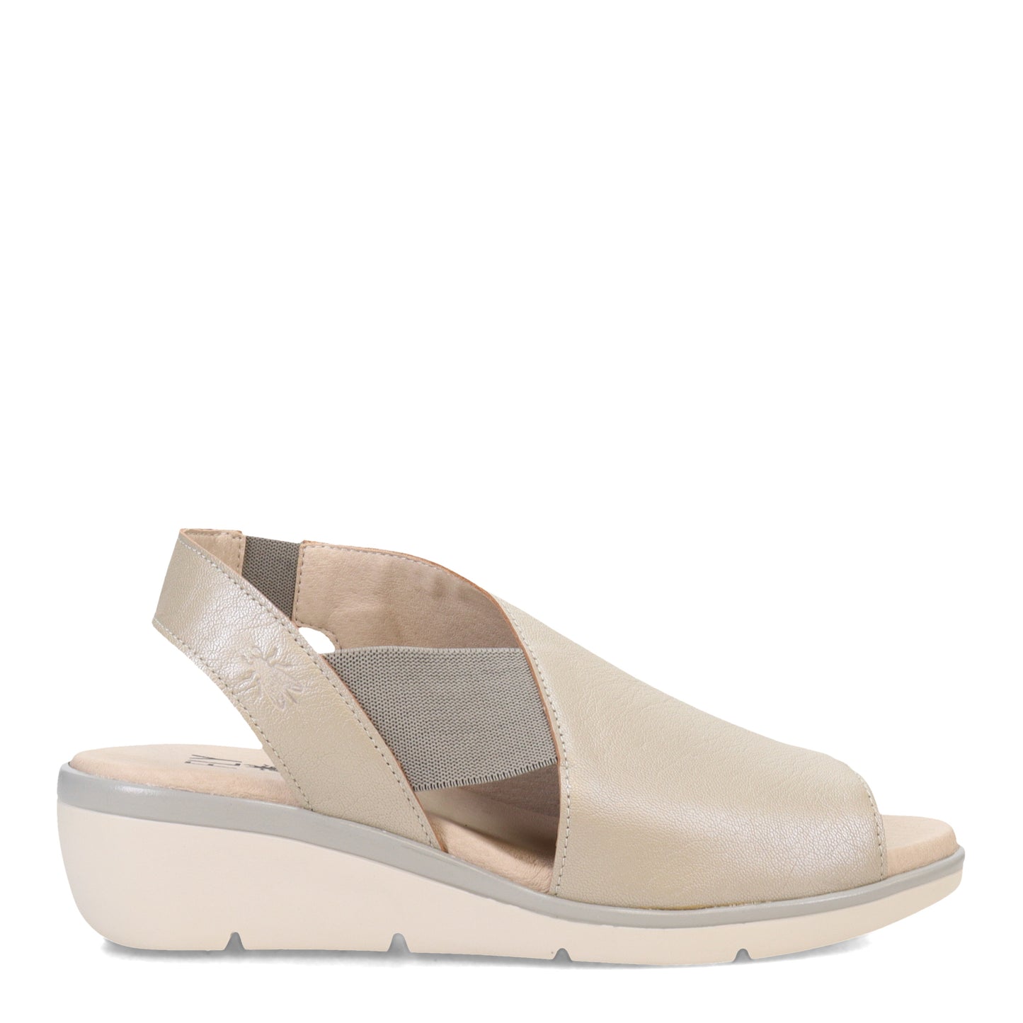 Peltz Shoes Women's Fly London Yeay Sandal SILVER P144940-001