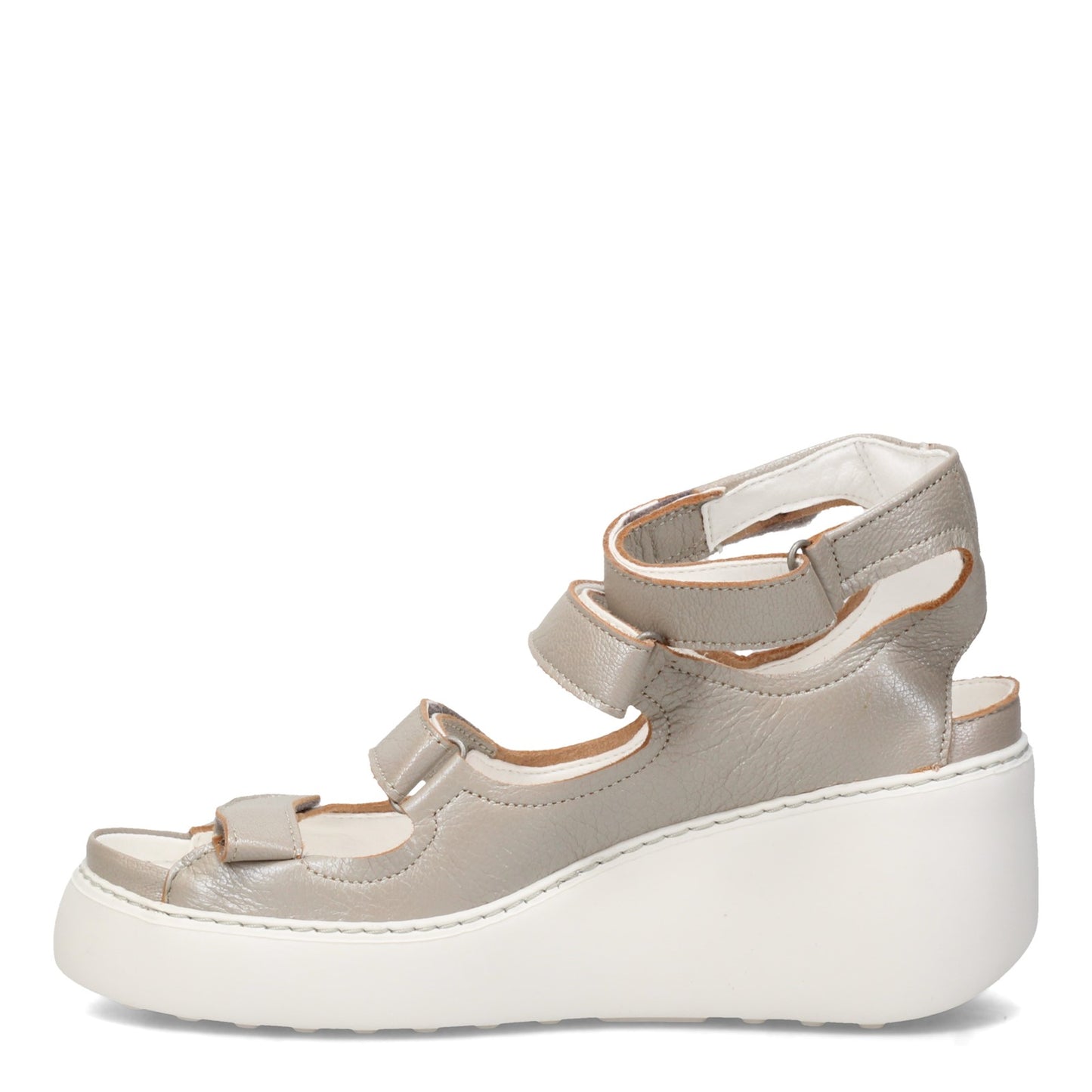 Peltz Shoes Women's Fly London Drop Sandal SILVER P601521-004