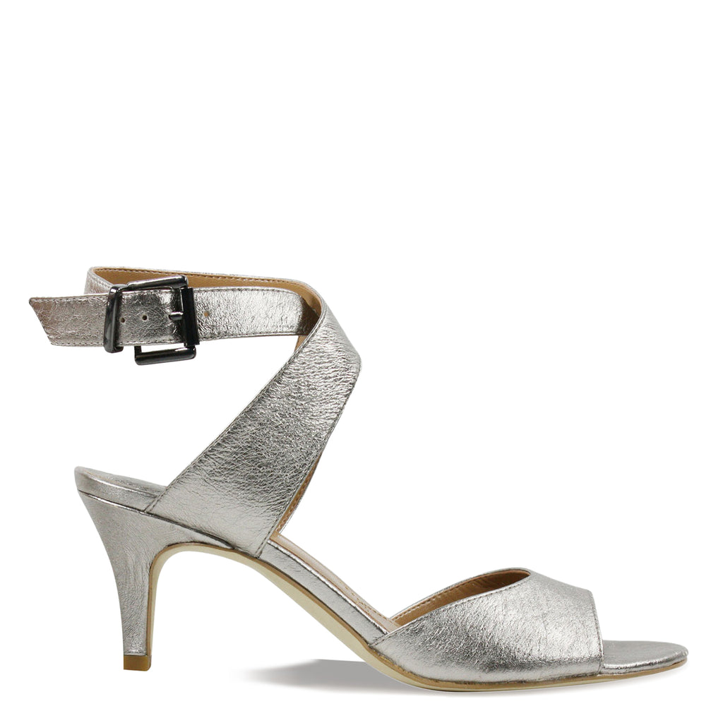 Women's J Renee, Soncino Sandal