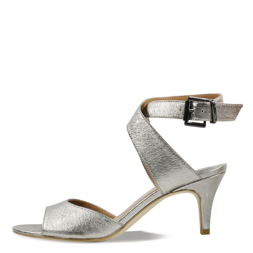 Women's J Renee, Soncino Sandal