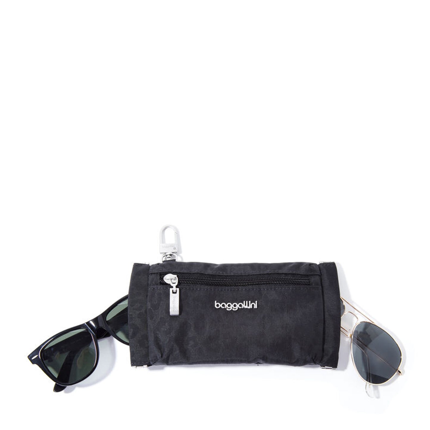Peltz Shoes Women's Baggallini On The Go Sunglasses Pouch BLACK CHEETAH SUN749-BLACK CHEETAH