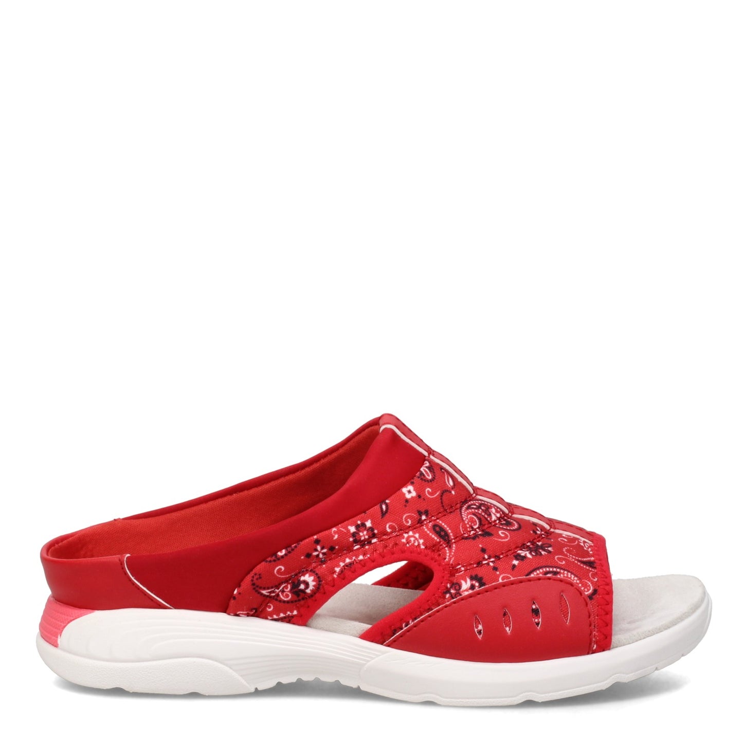 Peltz Shoes Women's Easy Spirit Traciee 2 Sandal RED BANDANA TRACIEE2-MRE02