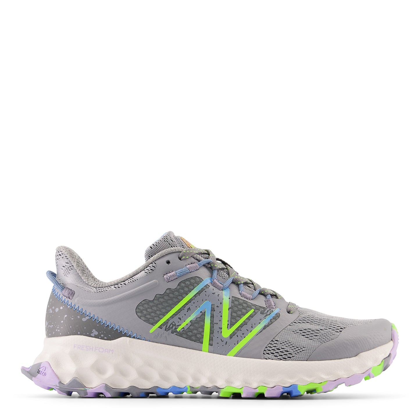Peltz Shoes Women's New Balance Fresh Foam Garoe Trail Running Shoe SILVER/BLUE/GREEN WTGAROG1