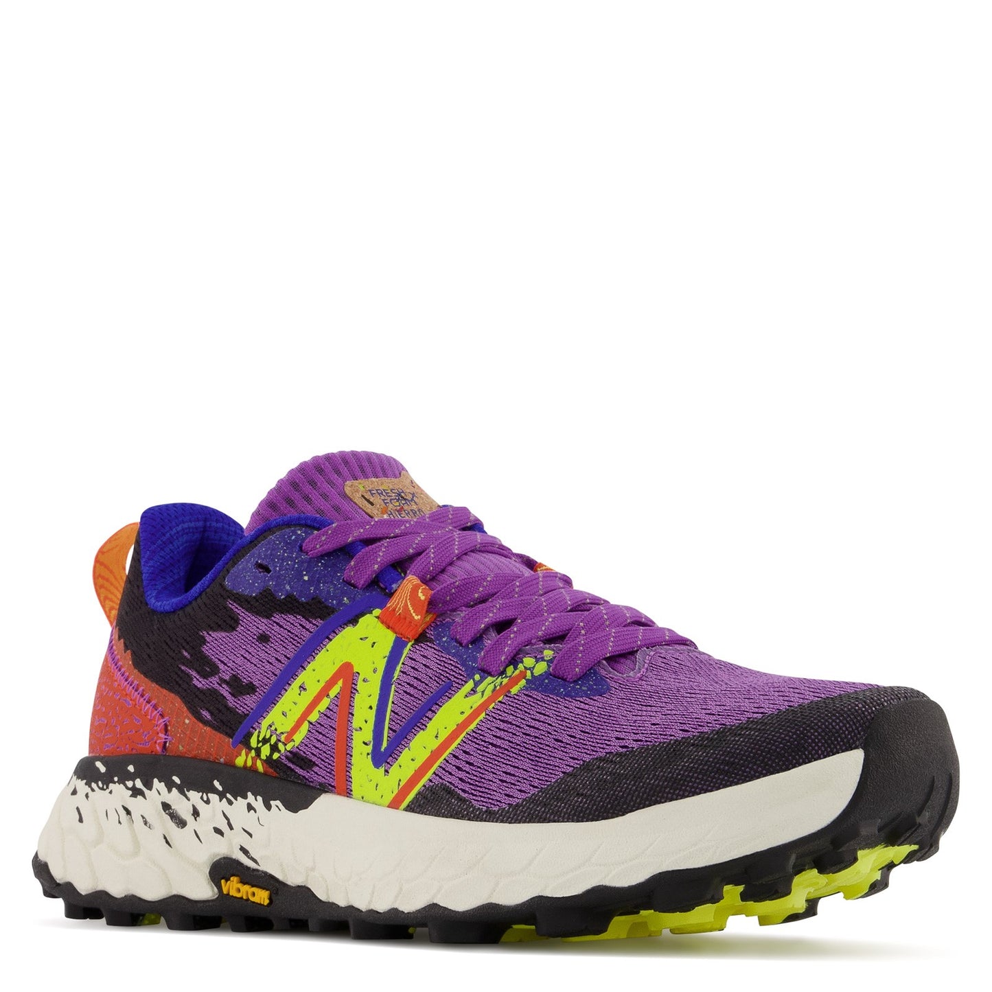 Peltz Shoes Women's New Balance Fresh Foam X Hierro v7 Trail Running Shoe PURPLE WTHIERM7