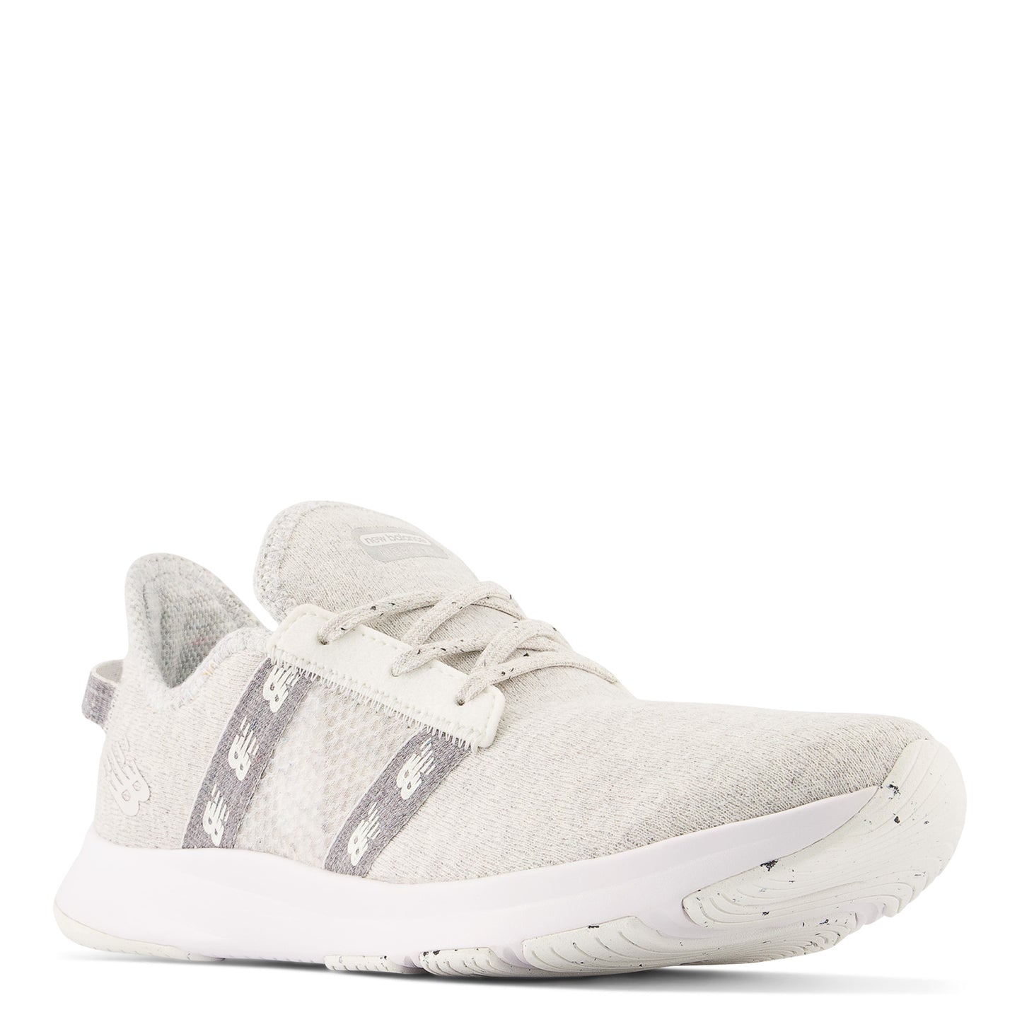 Peltz Shoes Women's New Balance DynaSoft Nergize v3 Training Shoe WHITE/GREY WXNRGWU3