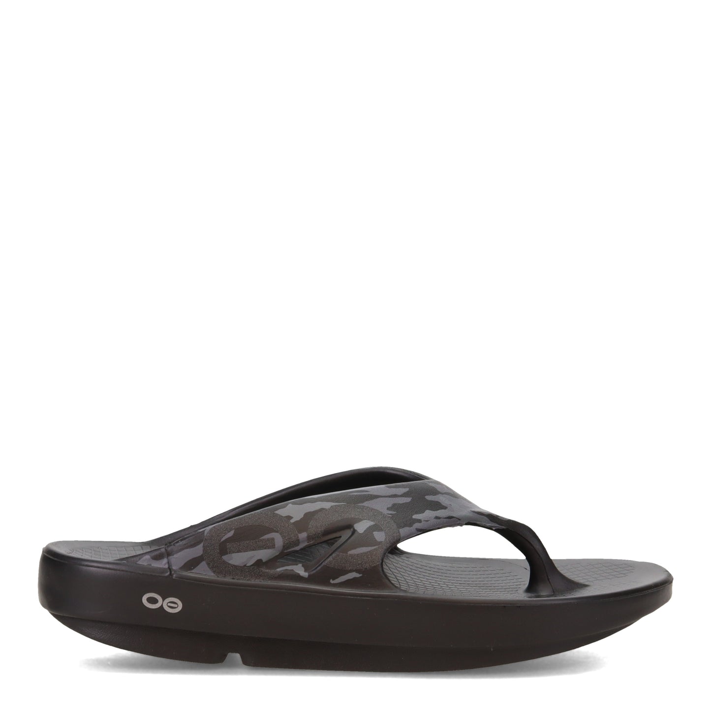 Peltz Shoes  Unisex Oofos OOriginal Sandal BLACK CAMO 1001-BLACKCAMO